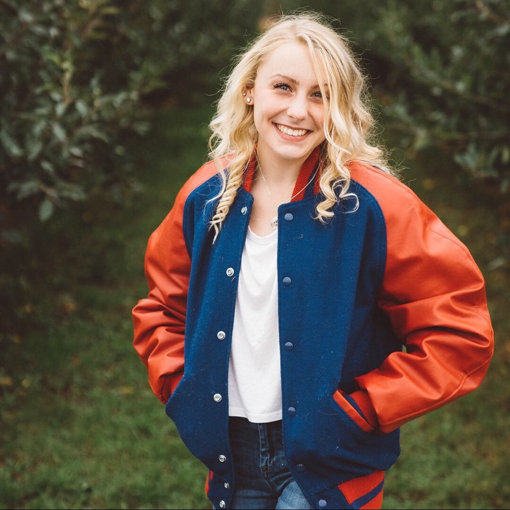 Meet your Posher, Hannah